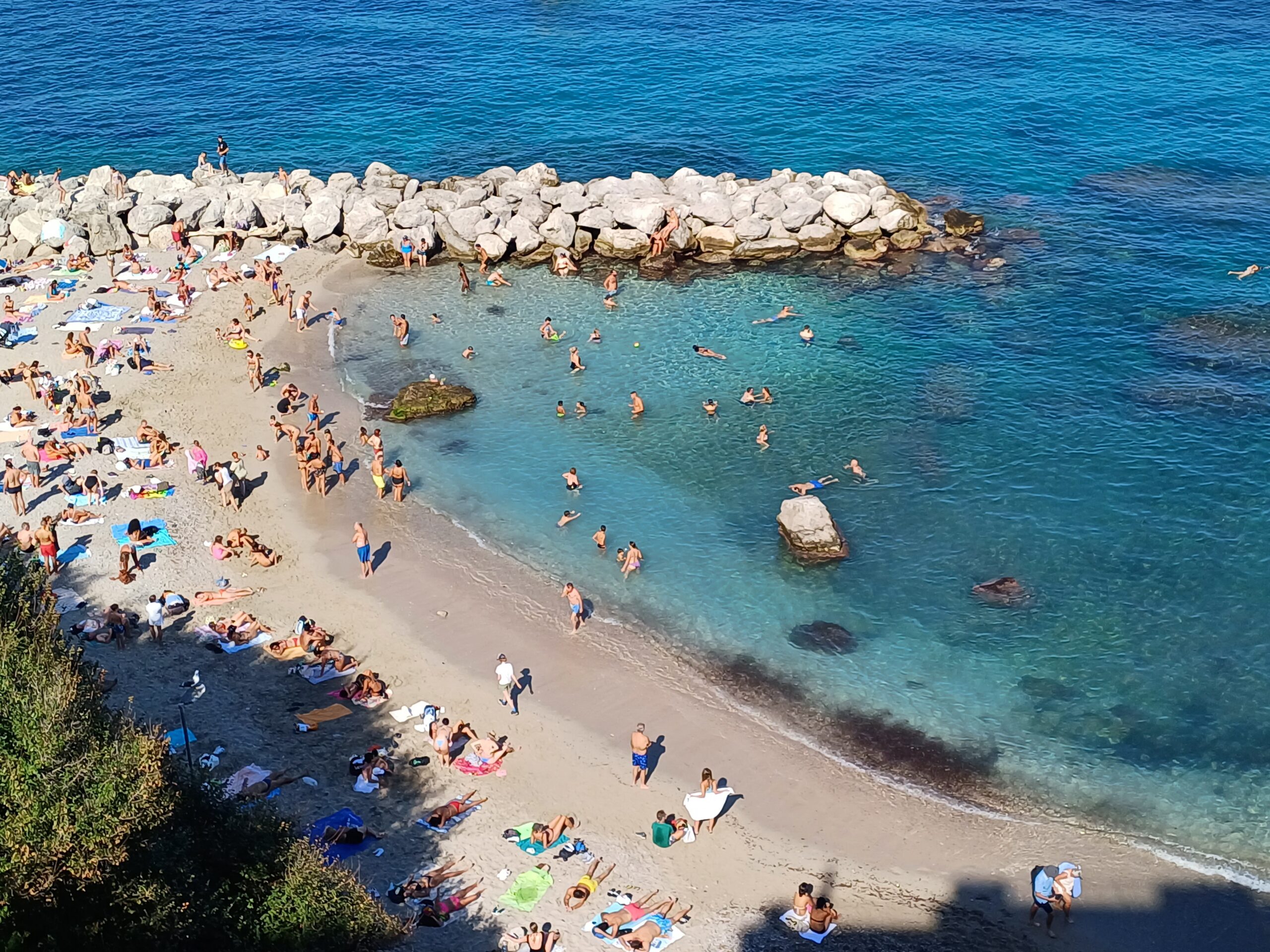 Tutela ambientale e sicurezza in mare: bambini e ragazzi protagonisti il 21 agosto sulla spiaggia di Marina Grande