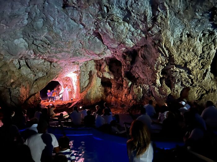 Musica dell’800 nella Grotta Azzurra: tre concerti per il Festival Internazionale di Capri
