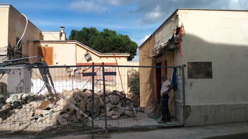 Procedono spediti i lavori alla caserma dei carabinieri di Capri (photogallery)