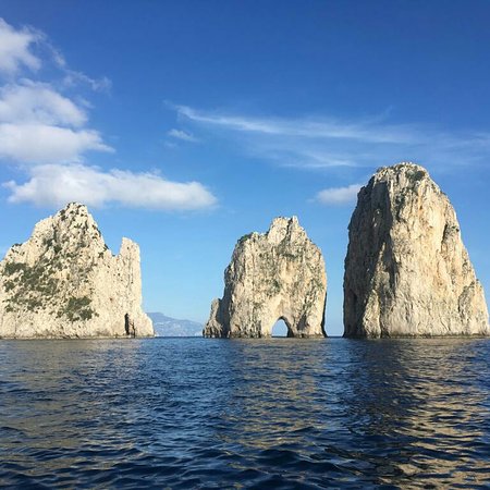 Verso l’area marina protetta dell’isola di Capri, tra l’ipotesi più restrittiva e quella più morbida