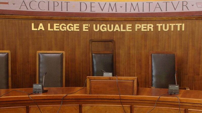 Abuso in atti d’ufficio: assolti l’ex sindaco di Capri e due funzionari dell’ufficio tecnico. Per Stroscio è il dodicesimo processo penale che si conclude positivamente