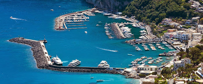 Porto Turistico di Capri, comunicato ufficiale del Comune: “La gestione resta caprese, evitata ogni forma di speculazione esterna”