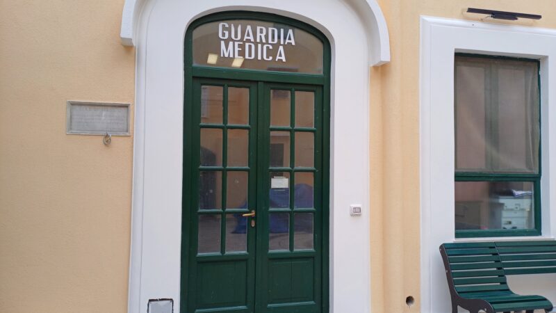 Guardia medica, centinaia di accessi a Napoli e Capri nei giorni delle festività. Smi-Confsal: “Continuità assistenziale ruolo insostituibile”