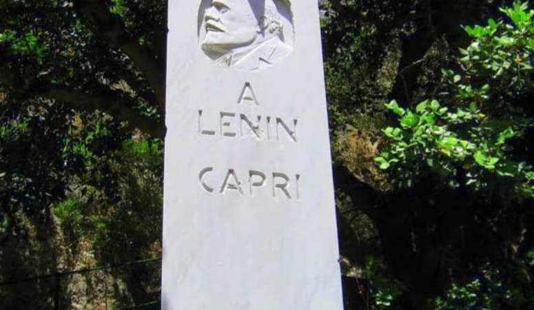 Centenario della scomparsa di Lenin, in programma manifestazione a Capri davanti alla stele di Manzù