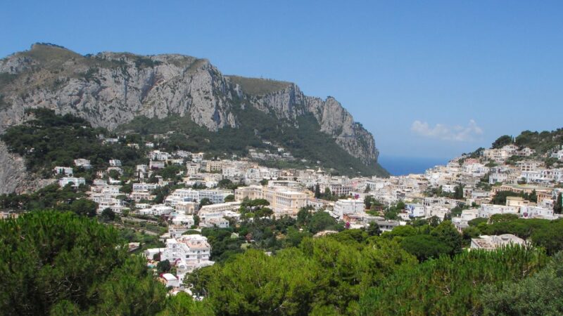 Legge salva casa, quali prospettive per le aree vincolate? Incontro pubblico sabato a Capri con l’esperto del settore