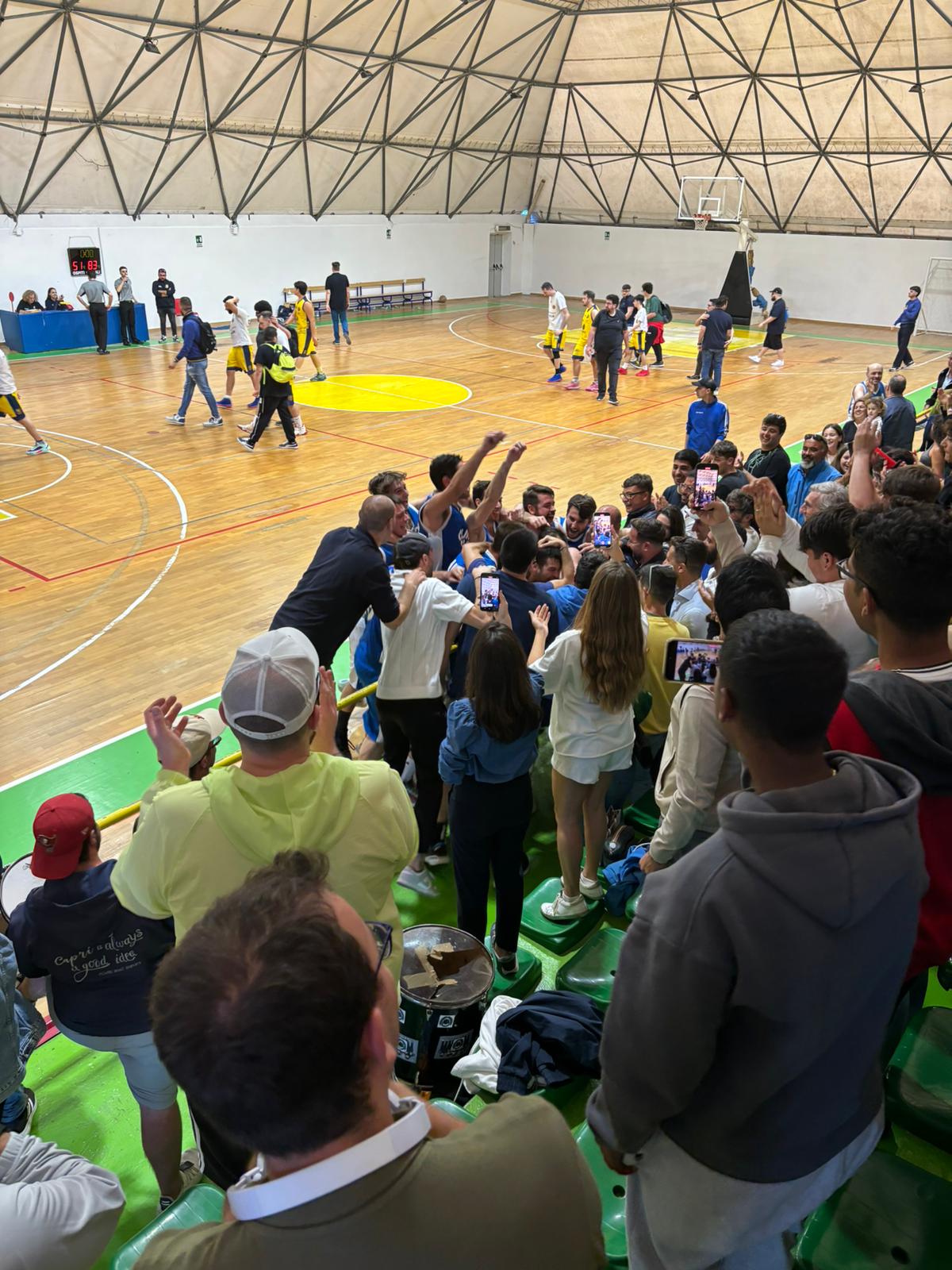 Basket: Olimpia Capri, il sogno è realtà (photogallery)