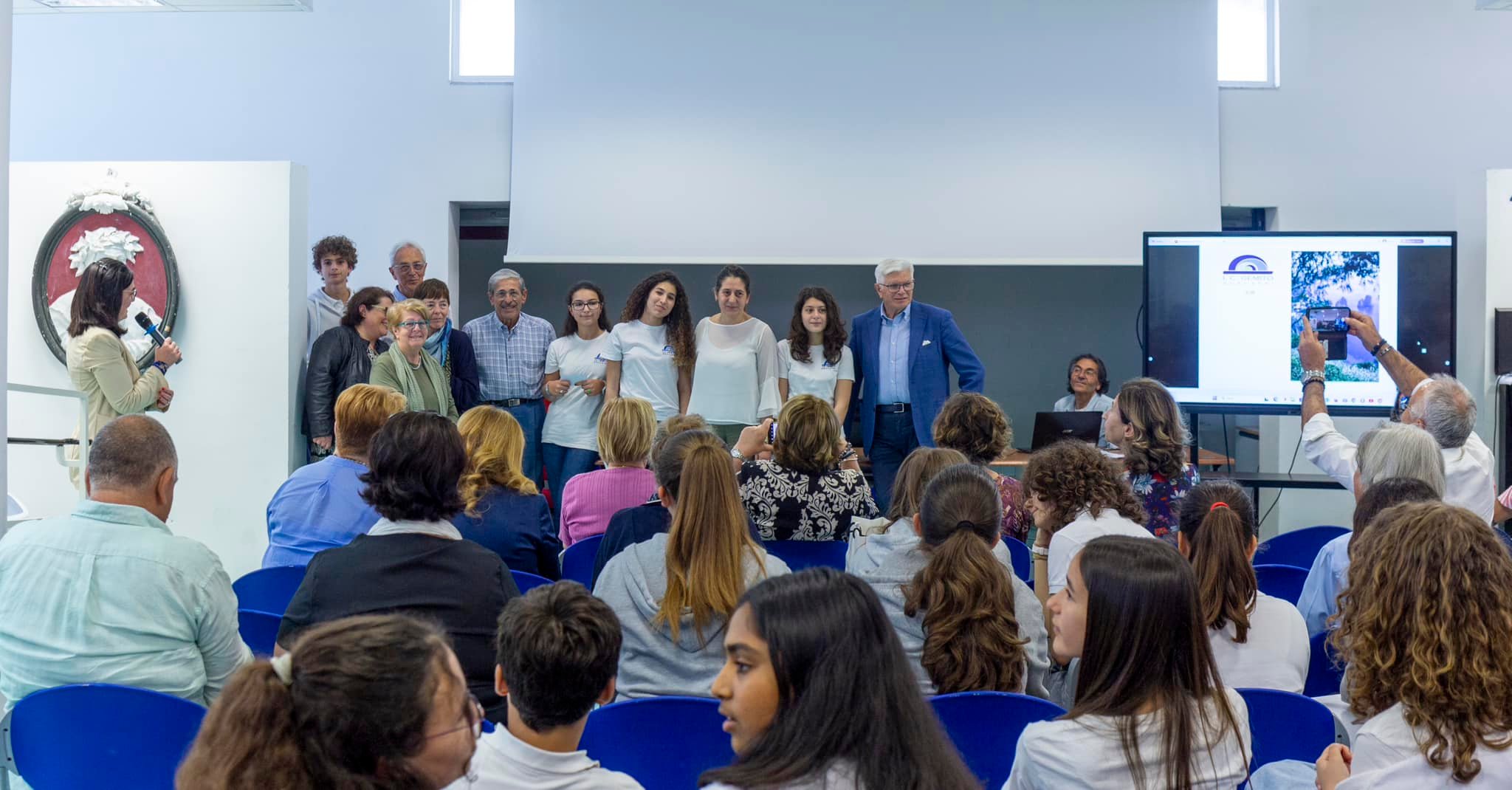 Assegnate le tre borse di studio indette dagli “Amici di Cetrella” (photogallery)