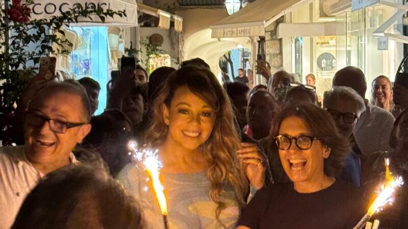 Il ritorno a Capri di Mariah Carey, la popstar mancava dall’isola da alcuni anni