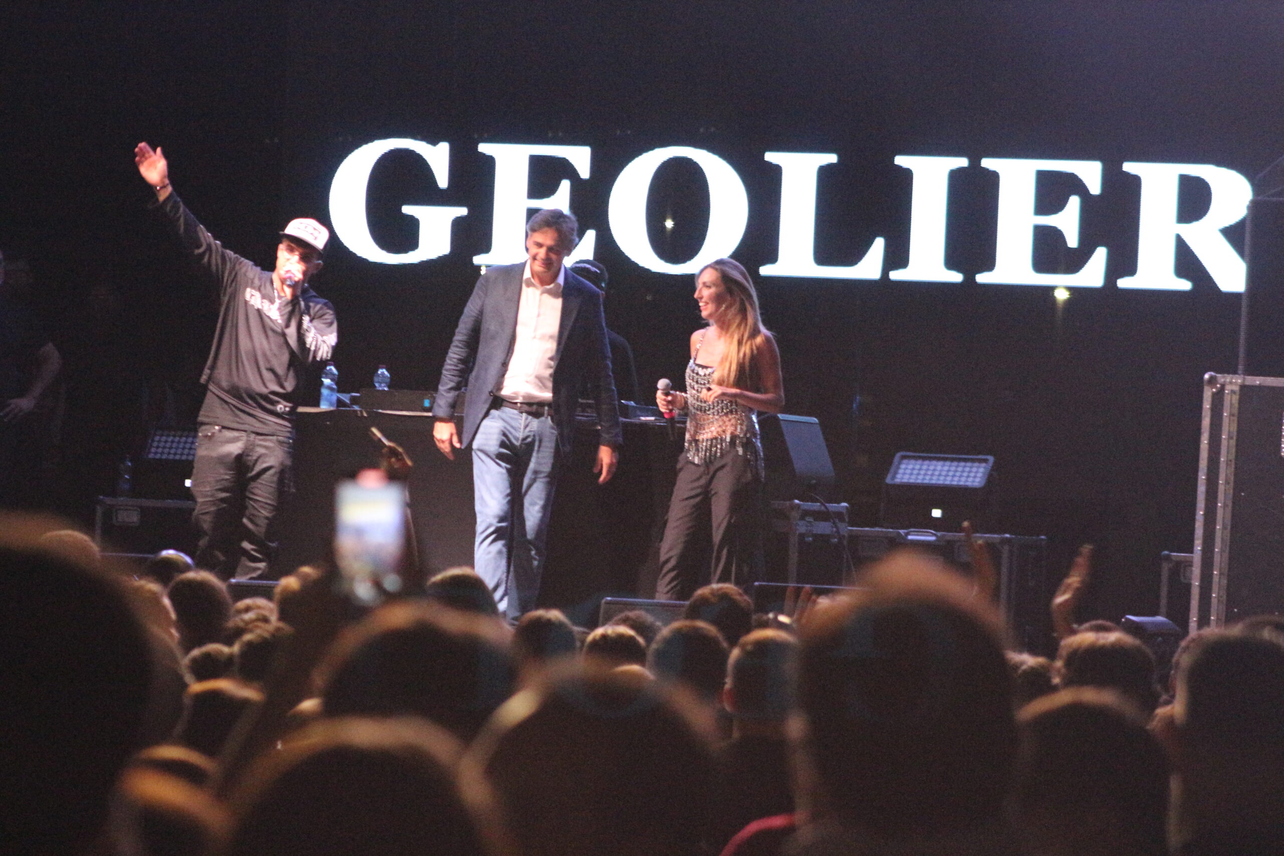 Geolier in concerto a Capri (video e foto con ampia sintesi della serata)