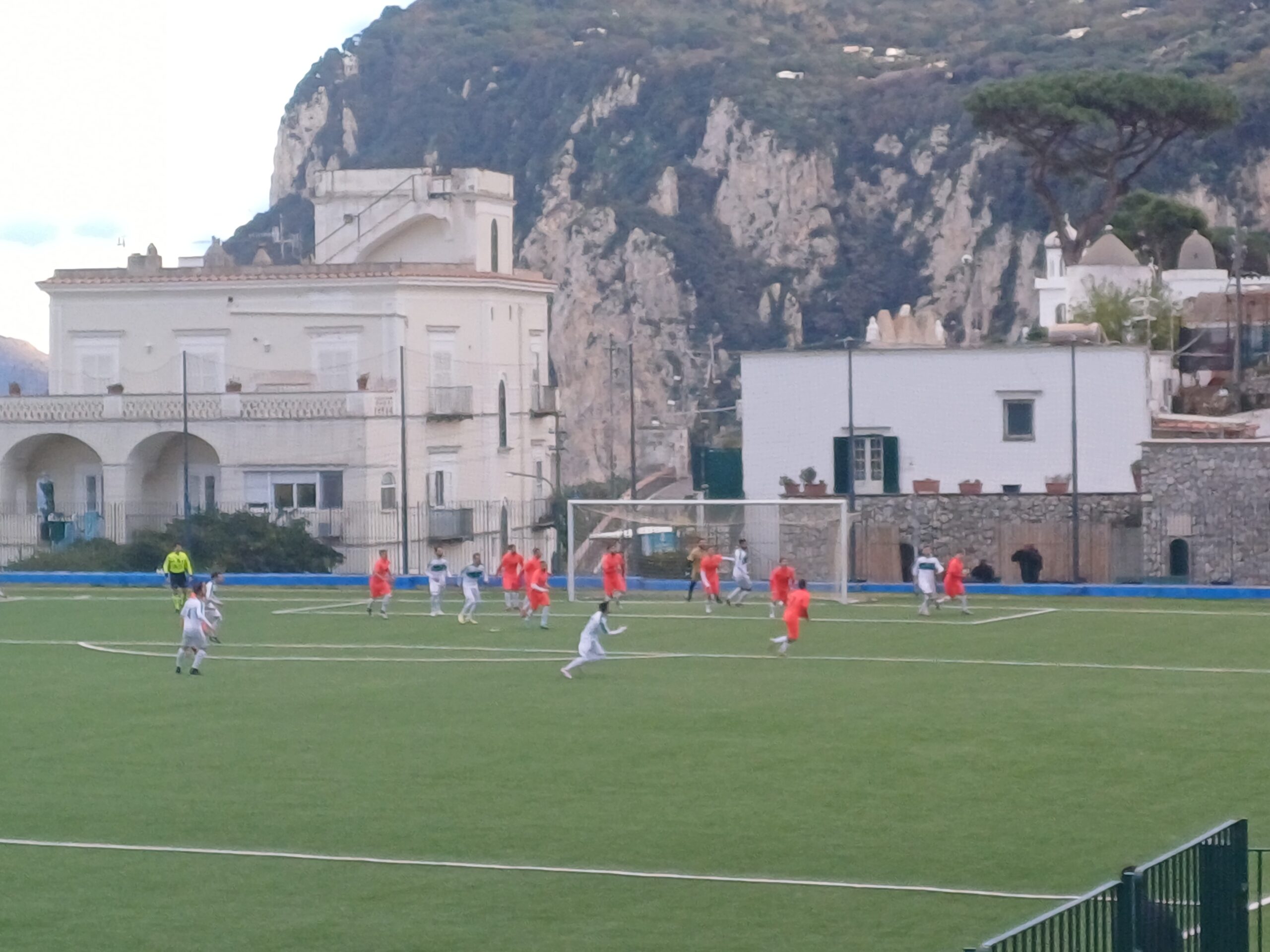 Calcio: la classifica del campionato di Prima Categoria al termine del girone di andata, Caprese a due punti dalla vetta