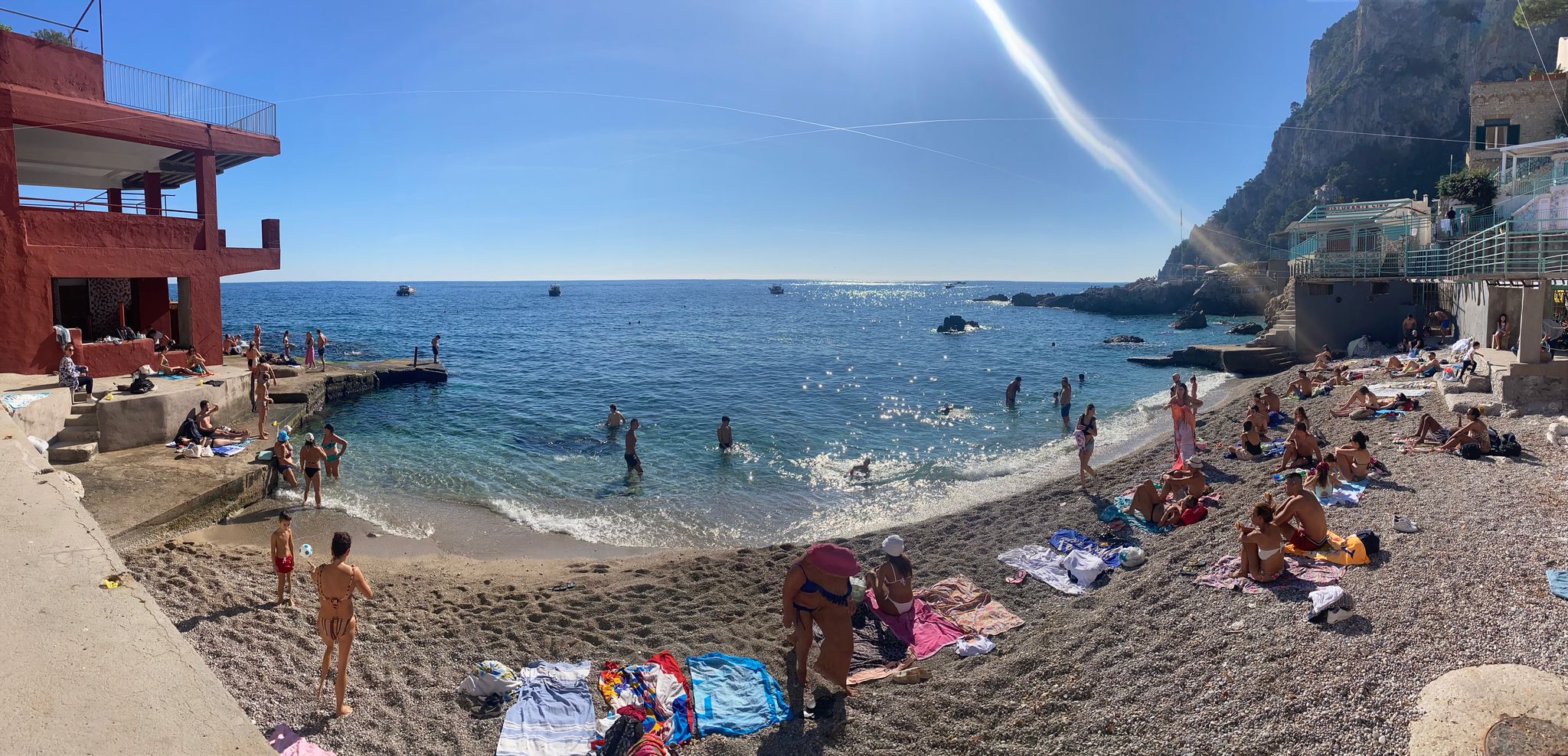 Ponte di Ognissanti all’insegna del bel tempo: a Capri in tanti a mare (photogallery)