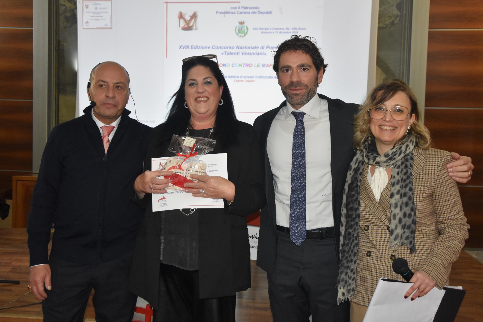 Concorso nazionale “Talenti Vesuviani” a San Giorgio a Cremano, premiata la caprese Annalena Cimino