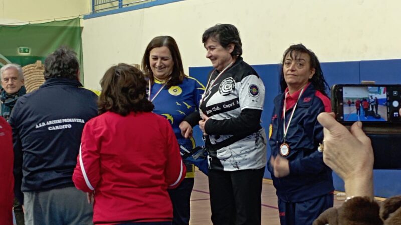 Ottimi risultati e bottino di medaglie per Capri ai campionati regionali indoor di tiro con l’arco di Nocera Inferiore