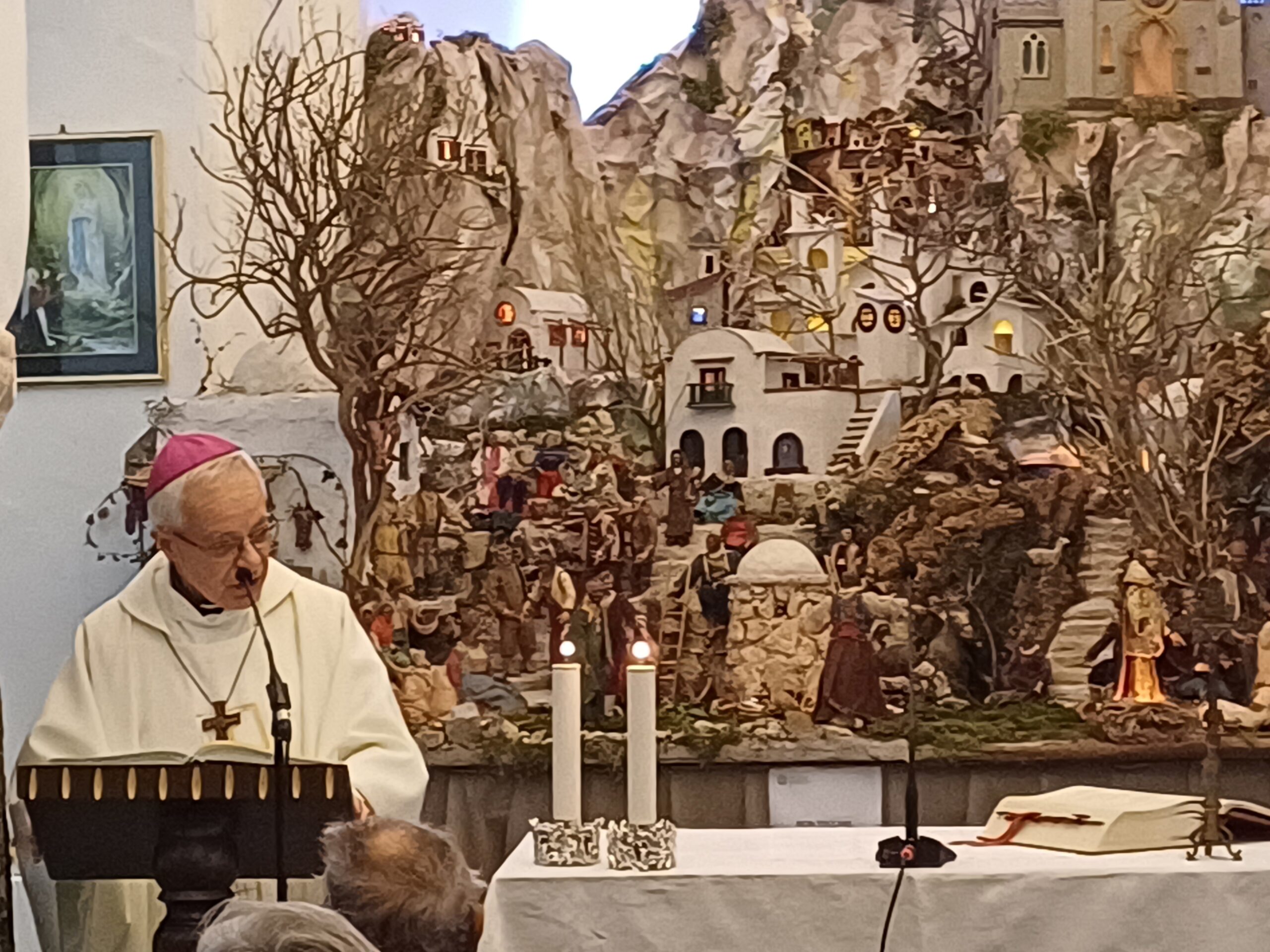 Il vescovo Alfano a Capri nel cammino sinodale verso il Giubileo: chiesa di Sant’Anna gremita