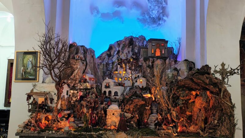 Il presepe nella chiesa di Sant’Anna a Capri resta visitabile fino al 2 febbraio