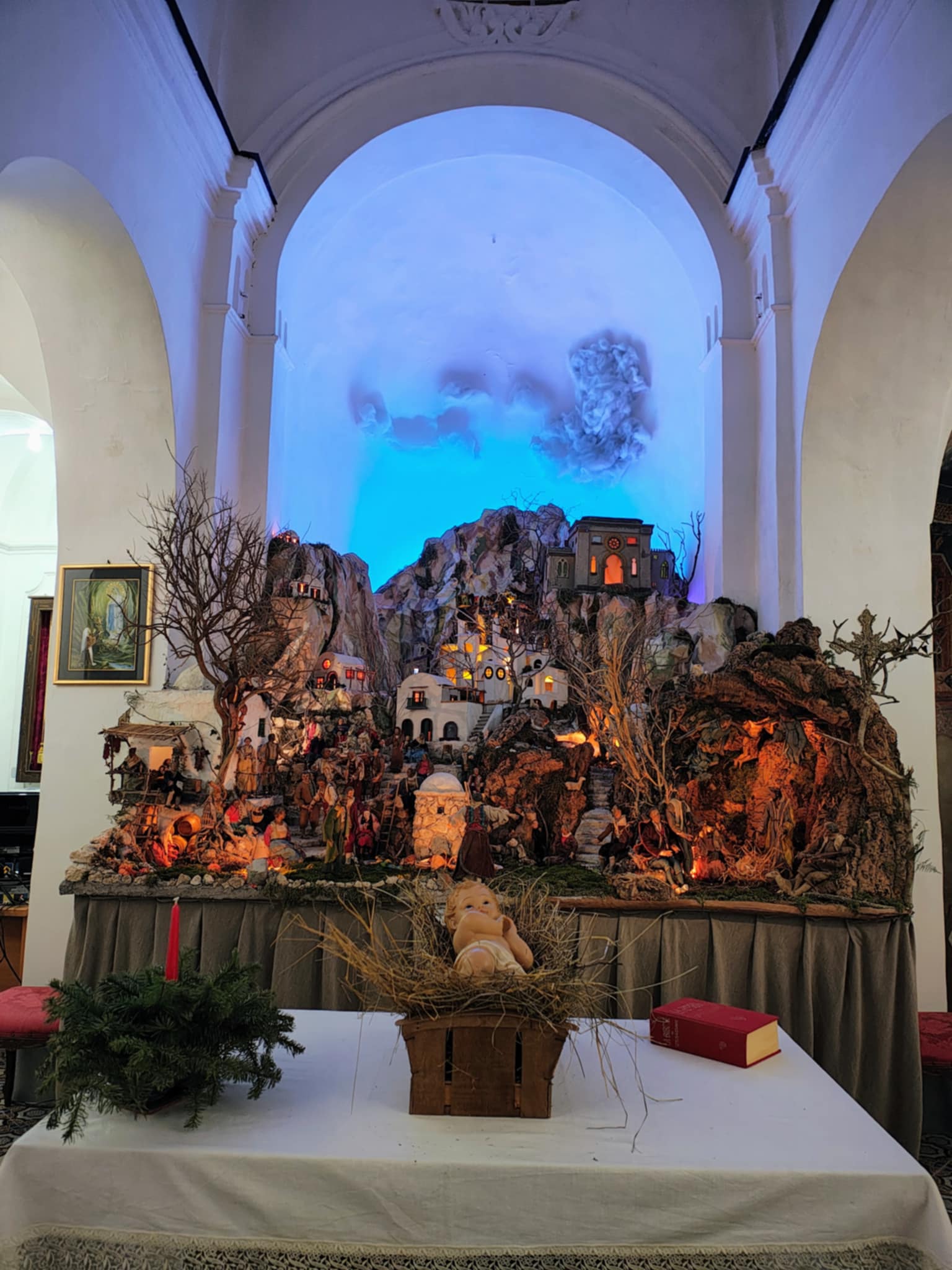 Il presepe nella chiesa di Sant’Anna a Capri resta visitabile fino al 2 febbraio